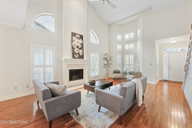 316 English Station Rd, Knoxville, TN 37934