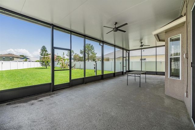 8219 CANTERBURY LAKE BOULEVARD, Tampa, FL 33619