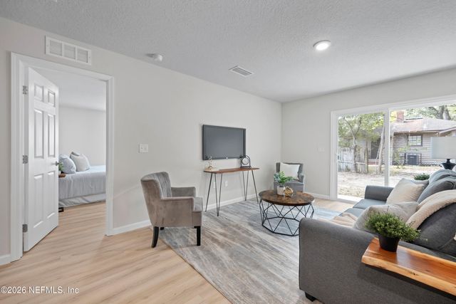 724 JAMES Street, Jacksonville, FL 32205