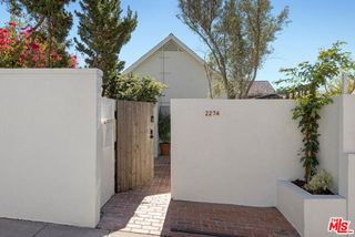 2274 Cove Avenue, Los Angeles, CA 90039