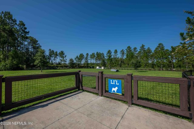 75557 BLACKBIRD Drive, Yulee, FL 32097