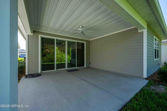75557 BLACKBIRD Drive, Yulee, FL 32097