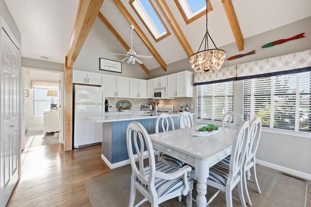 32 Spot Tail at Oystercatcher, Pawleys Island, SC 29585