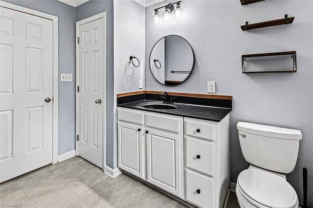4918 Kaysboro Drive, Winston-salem, NC 27105