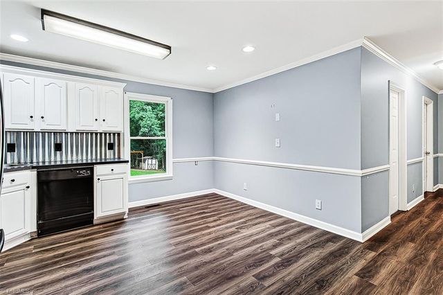 4918 Kaysboro Drive, Winston-salem, NC 27105