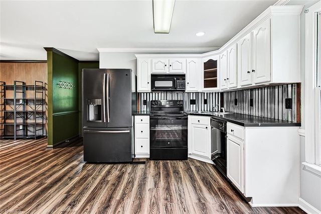 4918 Kaysboro Drive, Winston-salem, NC 27105