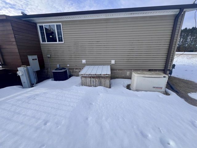 N11906 US HWY 141, Wausaukee, WI 54177