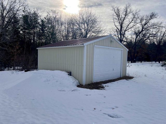 N11906 US HWY 141, Wausaukee, WI 54177