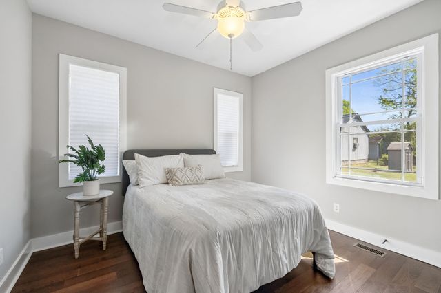 2627 Woodyhill Dr, Nashville, TN 37207