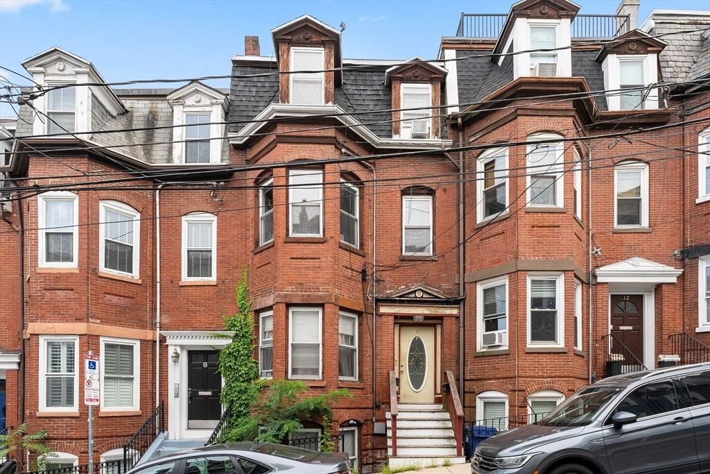 10 Pacific St., Boston, MA 02127