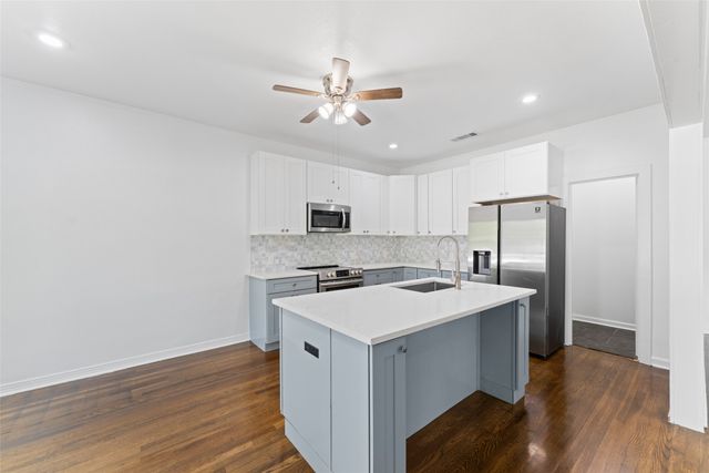 2405 Monroe Street, Commerce, TX 75428