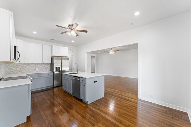 2405 Monroe Street, Commerce, TX 75428