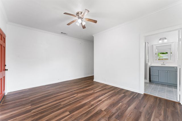 2405 Monroe Street, Commerce, TX 75428