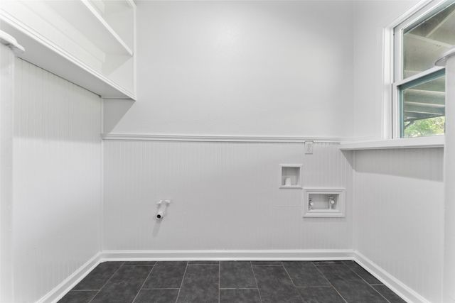 2405 Monroe Street, Commerce, TX 75428