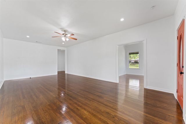 2405 Monroe Street, Commerce, TX 75428