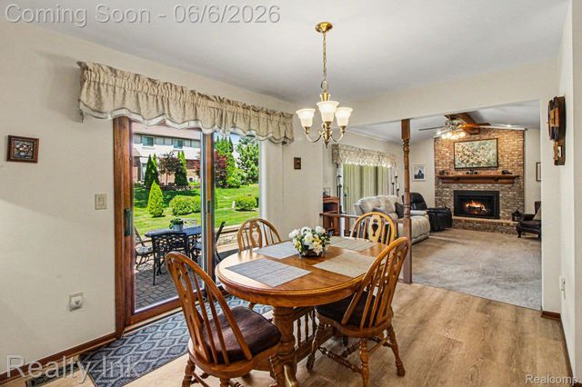 18535 Queensbury Drive, Livonia, MI 48152