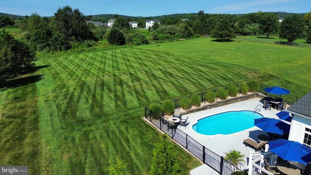16553 LEVADE DR, Leesburg, VA 20176