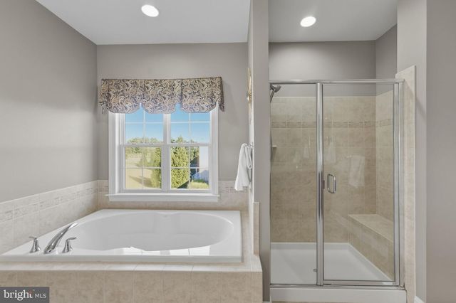 16553 LEVADE DR, Leesburg, VA 20176
