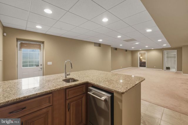 16553 LEVADE DR, Leesburg, VA 20176