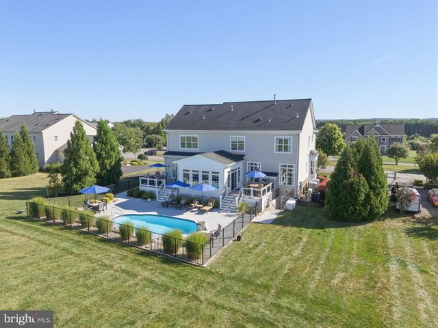 16553 LEVADE DR, Leesburg, VA 20176