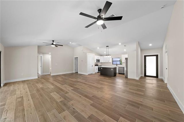 6156 Hughes AVE, Fort Myers, FL 33905