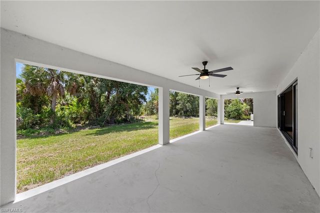 6156 Hughes AVE, Fort Myers, FL 33905