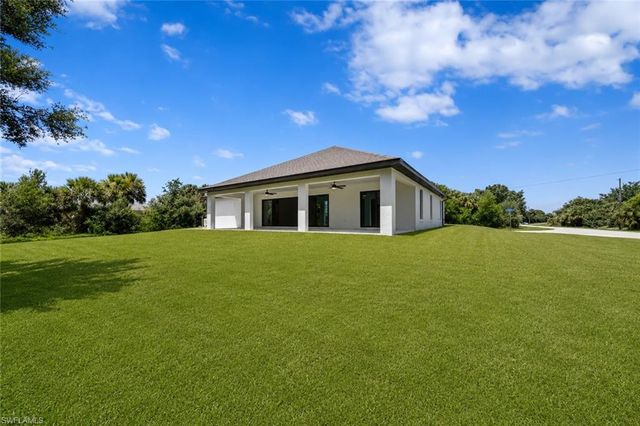 6156 Hughes AVE, Fort Myers, FL 33905