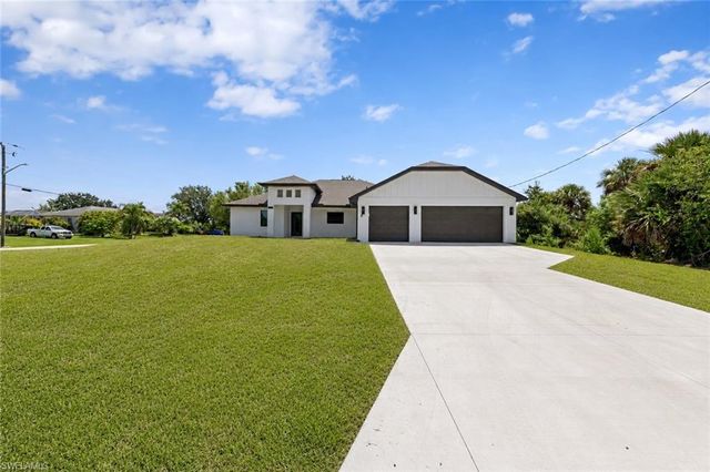 6156 Hughes AVE, Fort Myers, FL 33905