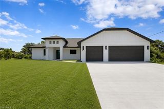 6156 Hughes AVE, Fort Myers, FL 33905