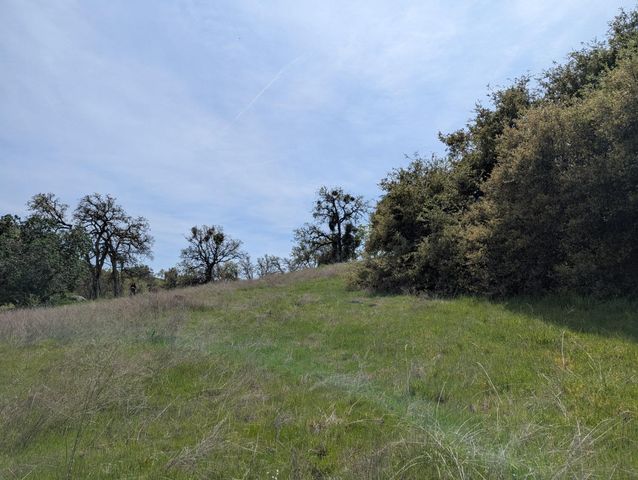 45288 Sand Creek Road, Yokuts Valley, CA 93675