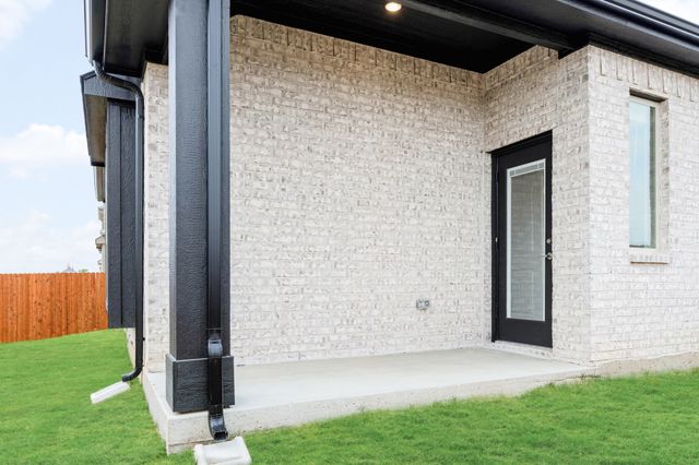 1005 River Oaks Drive, Godley, TX 76044