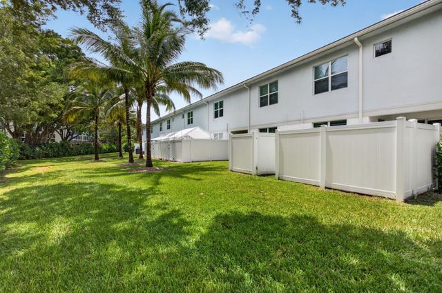 1844 Sandpiper Pointe Place, Deerfield Beach, FL 33442