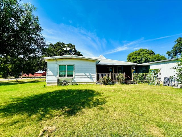 125 2nd Street, Cross Plains, TX 76443