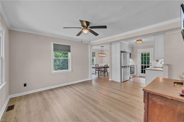 1006 De Gaule ST, Newport News, VA 23605
