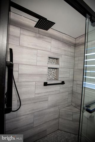 648 N TYSON AVE, Glenside, PA 19038