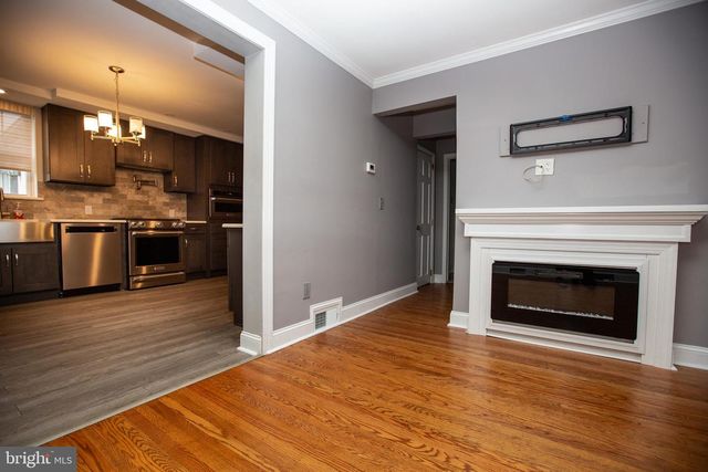 648 N TYSON AVE, Glenside, PA 19038