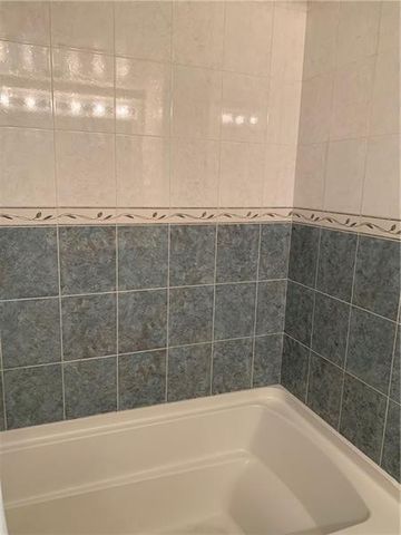 250 Jacaranda Drive 203, Plantation, FL 33324