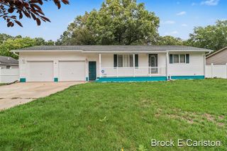 2756 Marquette Avenue, Muskegon Twp, MI 49442
