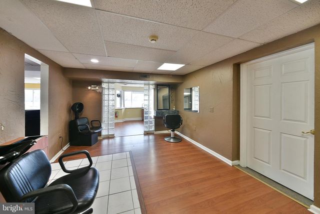 456 N EASTON RD, Glenside, PA 19038