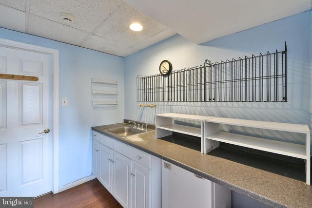 456 N EASTON RD, Glenside, PA 19038