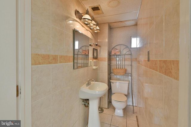 456 N EASTON RD, Glenside, PA 19038