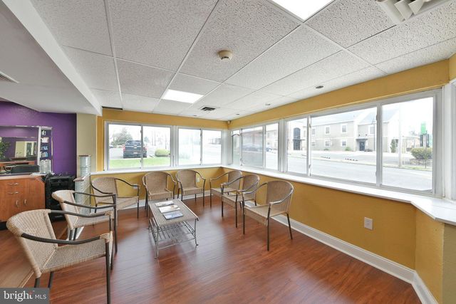 456 N EASTON RD, Glenside, PA 19038
