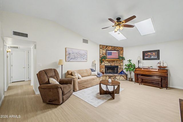 5553 E DRUMMER Avenue, Mesa, AZ 85206
