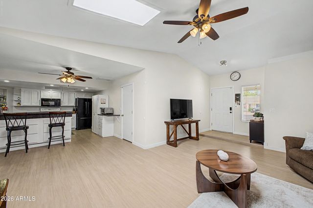 5553 E DRUMMER Avenue, Mesa, AZ 85206
