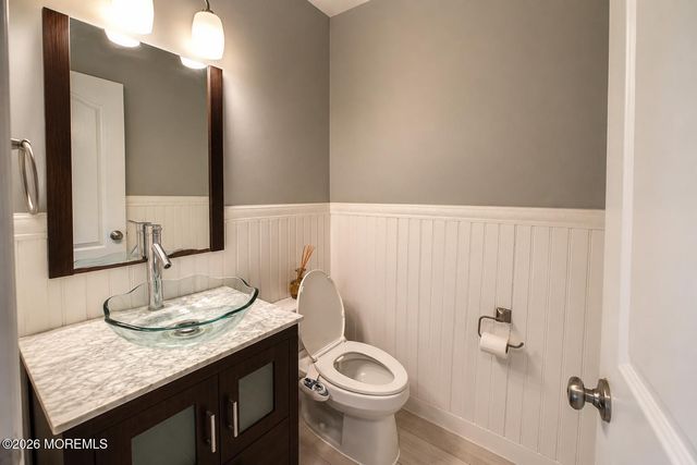 35 Liberty Drive, Dayton, NJ 08810