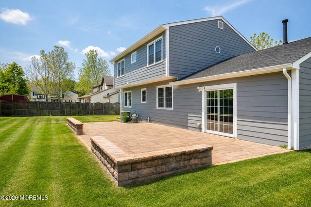 35 Liberty Drive, Dayton, NJ 08810