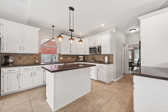 4218 Magnolia Lane, Sugar Land, TX 77478