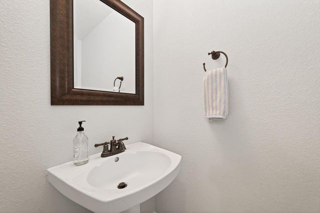 4218 Magnolia Lane, Sugar Land, TX 77478