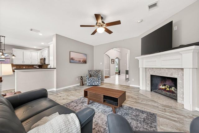 4218 Magnolia Lane, Sugar Land, TX 77478