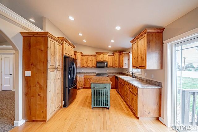 195 N 3806 E, Rigby, ID 83442